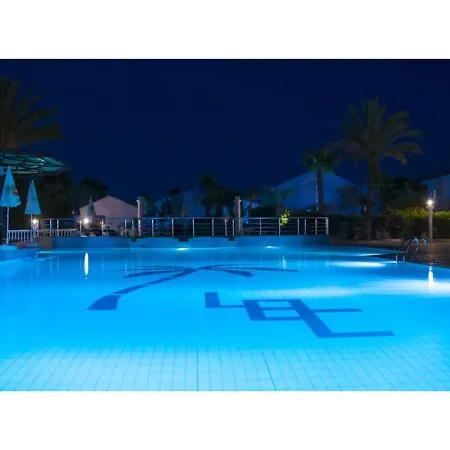 Hotell Long Villas *