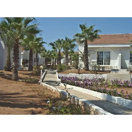 Long Villas Hotel Famagouste